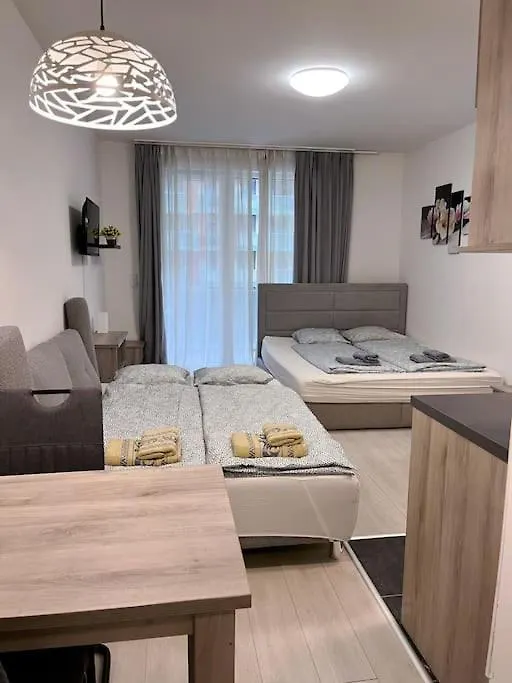 Corvin Cozy Apartment With Balcony309 Budapeszt